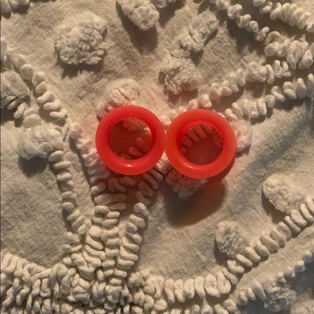 5/8ths gummy tunnels